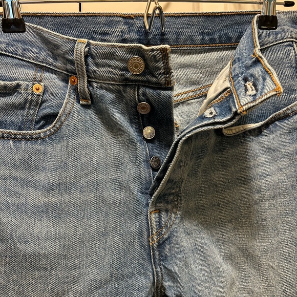Women’s 501 Jeans! Size 28 X 28 - Picture 3 of 12